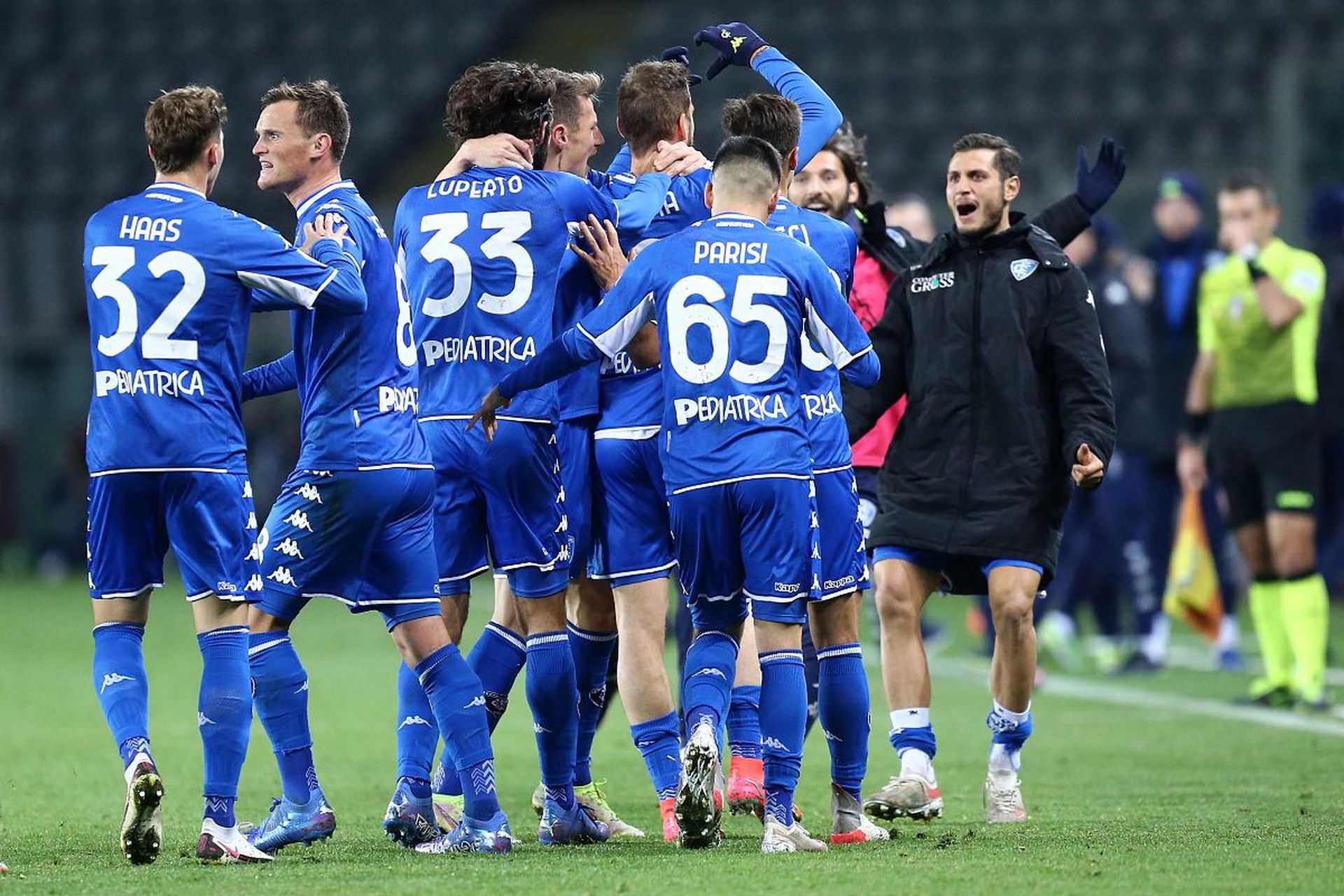 的平台上 的平台上